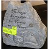 Image 1 : 143) PET CAT WITH WINGS MEMORIAL STONE LOOK