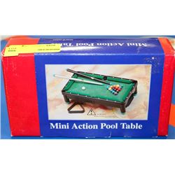 MINI ACTION POOL TABLE