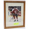 Image 1 : JAROME IGINLA SIGNED ROOKIE PHOTO FRAMED