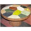 Image 1 : STONE TILE INLAID TABLE W/ BASE 31" DIAMETER