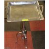 Image 1 : ALUMINUM TRAY WITH LEGS AND HANDLES 25"H