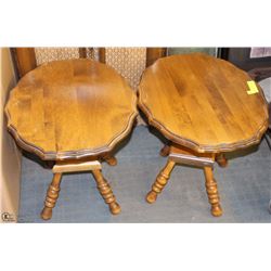 PAIR OF MAPLE WOOD TABLES 19" TALL
