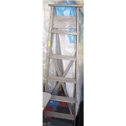 6FT VINTAGE LADDER