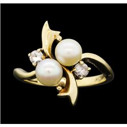 10KT Yellow Gold Pearl and White Quartz Ring
