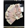 Image 1 : 1986 CANADA $2.00 BANKNOTE LOT OF 14 NOTES