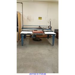 SCREEN PRINTING TABLE
