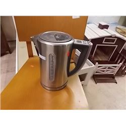 STAINLESS STEEL COFFEE POT