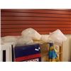 Image 1 : SHELF OF ORGANIZERS