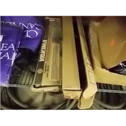 YAKIMA SKI/SNOWBOARD HOLDER - 3 TTL