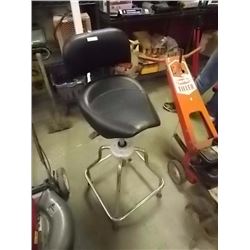 SHOP CHAIR - MOTOCYCLE SEAT - HYDRAULIC