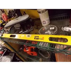 LEVEL - YELLOW 4' STANLEY FAT MAX