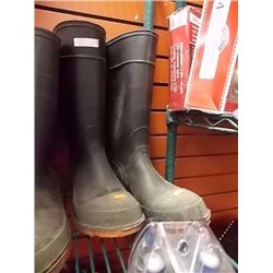 RUBBER BOOTS - MEN'S 8