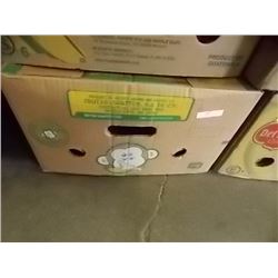 LARGE BANANA BOX OF ASSORTED FOOD ITEMS