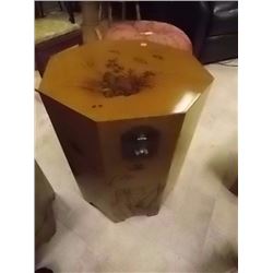 VINTAGE JAPANESE HAT BOX - ENGRAVED & DRAWER LOCKS - NO KEY BUT CAN BE OPENED