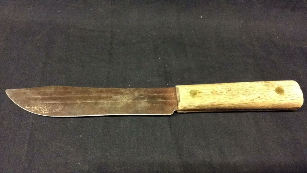 Mountain King Heritage Bowie Knife – Your Ultimate Outdoor Ally
