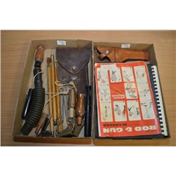 Lot of Two Trays : Leather flap holster, Challenger leather holster, wooden shotgun cleaning rod, se