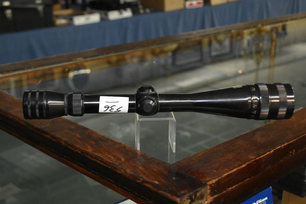 Redfield 6 18 X Variable Scope w/ ajdustable objective