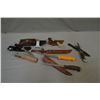 Image 1 : Tray Lot : Knives Includ : Buck Model 123 Fileting Knife w/leather sheath - Buck Model 188X Knife w/