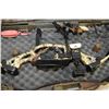 Image 2 : Hoyt ZR200 Right Hand Compound Bow 60 - 70 Lb with sights, accessories, twelve arrows, quiver, in ha