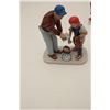 Image 4 : 3 Norman Rockwell artwork inspired porcelains  in boxes. Est.: $75-$150