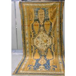 Un tapis caucasien, probablement Marsali, vers 1880....