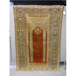 Un tapis de prière turc de pergame, vers 1890....