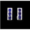 Image 1 : 1.47 ctw Sapphire Curve Earrings - 18KT White Gold