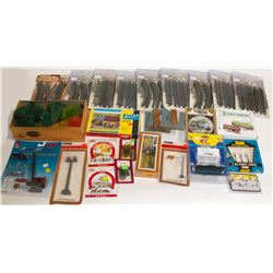 HO landscape and misc accessories