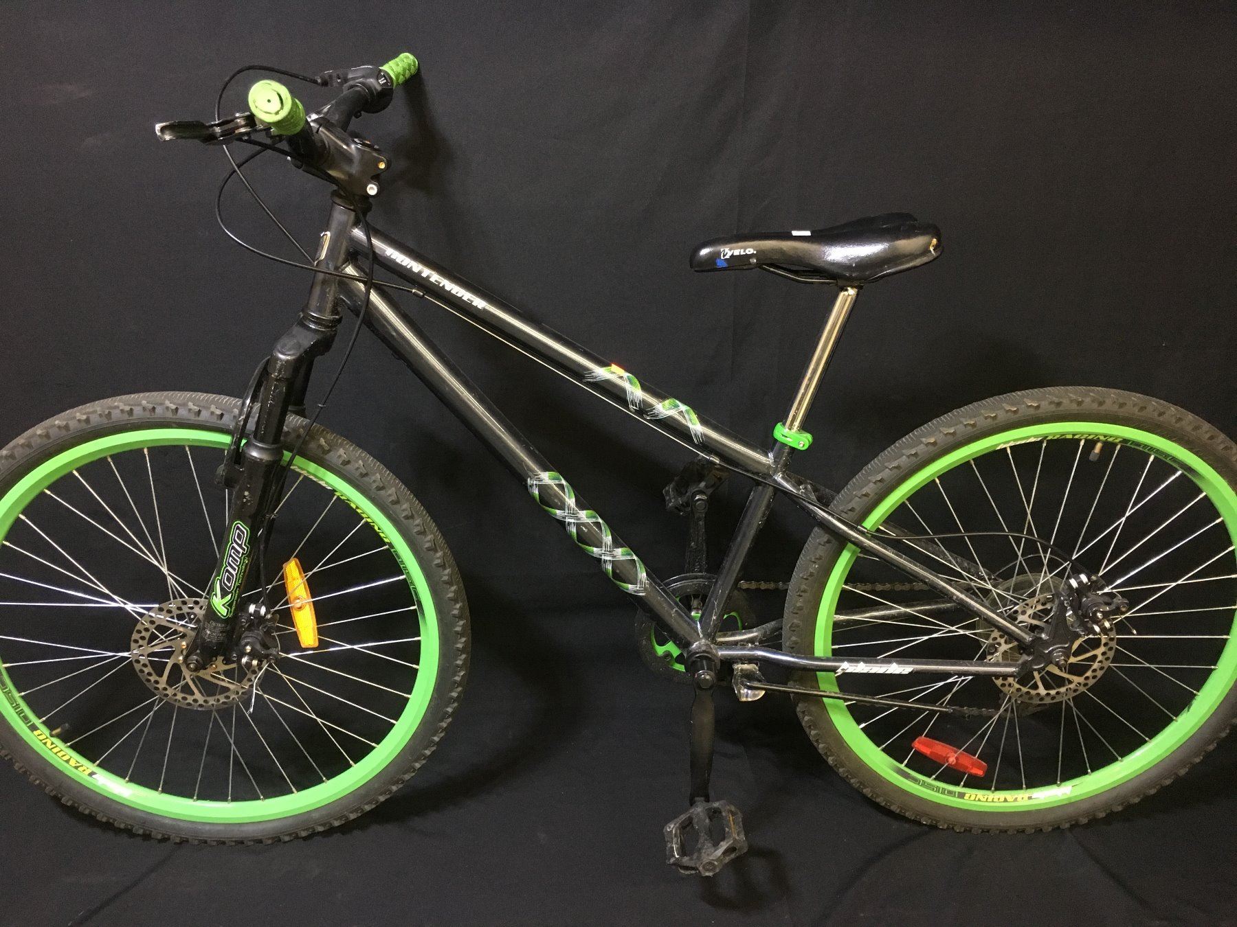 GREY BLADE CONTENDER 7 SPEED FRONT SUSPENSION MOUNTAIN BIKE GREY BLADE CONTENDER 7 SPEED FRONT SUSPENSION MOUNTAIN BIKE