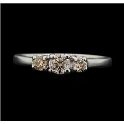 10KT White Gold 0.30ctw Diamond Three Stone Wedding Ring