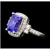Image 2 : 14KT White Gold 4.00ct Tanzanite and Diamond Ring