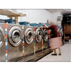 KEVIN LANDERS (B. 1965) UNTITLED (LAUNDROMAT) C-PRINT 30 X 40 IN. (76.2 X 101.6 CM) EXECUTED IN 1...