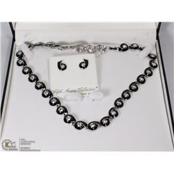 FIFTH AVENUE COLLECTION BLACK ENAMEL & AUSTRIAN