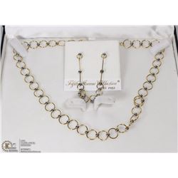 FIFTH AVENUE COLLECTION GOLD COLOR "OH OH"