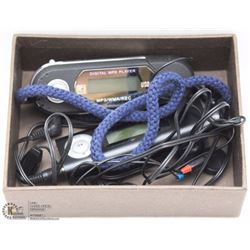 LOT OF 2 MP3 PLAYERS
