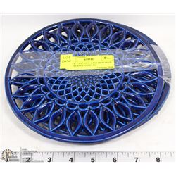 LOT OF 2 ANTIQUE CAST IRON BLUE PORCELAIN ENAMELED