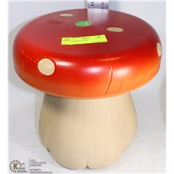 MUSHROOM STOOL
