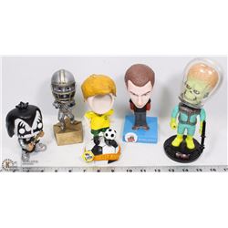 BOX W/COLLECTION OF BOBBLE HEADS INCL.