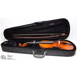 WOODEN VIOLIN IN CASE
