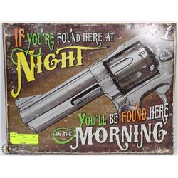 WALL METAL PICTURE-HUMOROUS