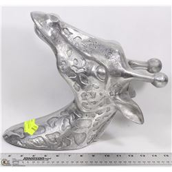 LARGE WALL HANGING GIRAFFE ALUMINUM HEAD 13.5"