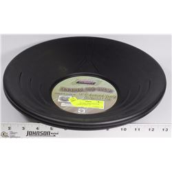 2 PROSPECTING GOLD PANS FOR GOLD RECOVERY  14"