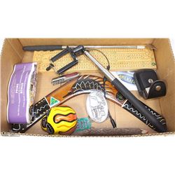 BOX W/SKULL HEAD, ZIPPO-STYLE LIGHTER IN