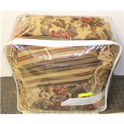 FROM SHOWHOME KING SIZE TAPESTRY QUILT SET