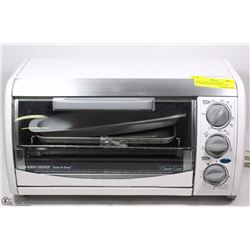 NEW BLACK AND DECKER TOAST-R-OVEN CLASSIC LINE