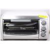 Image 1 : NEW BLACK AND DECKER TOAST-R-OVEN CLASSIC LINE