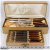 Image 1 : VINTAGE THE CONNOISSEUR'S CHOICE CUTLERY SET