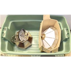 TOTE WITH 2 VINTAGE LIGHTS