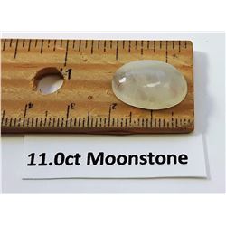 #22 - NATURAL OVAL MOONSTONE GEMSTONE
