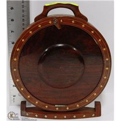 FOLDABLE DECORATIVE SERVING TRAY/CENTER PIECE